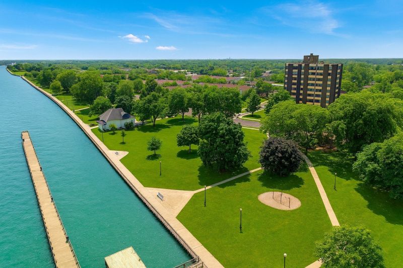 Best Bathroom Remodeling pros in Pinckney, MI